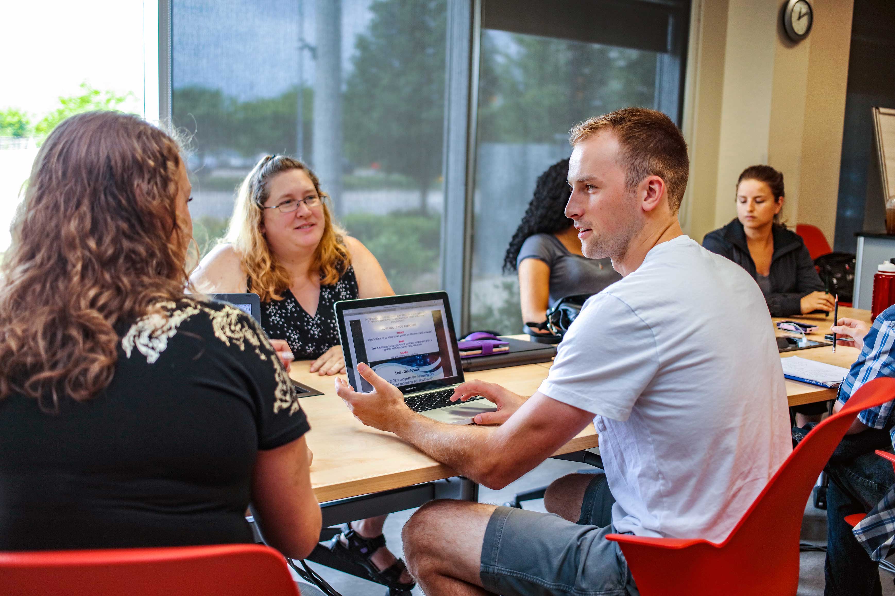 Yu Elearning Training Ontarians for the eLearning Opportunity | StoryEngine